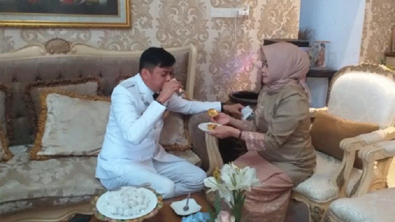 Cerita Adnan Purichta Ichsan sebelum Dilantik, Datangi Ibu dan Meminta Doa Restu