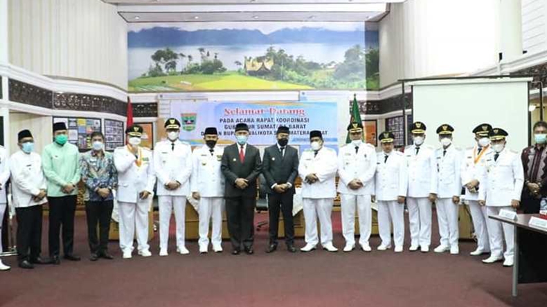 Gelar Rakor Pertama dengan Kepala Daerah, Ini 3 Bahasan Gubernur Mahyeldi