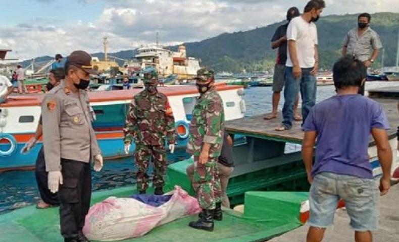 Diduga Sakit, Nelayan asal Sangihe Ditemukan Meninggal di Pantai Labuang Bitung