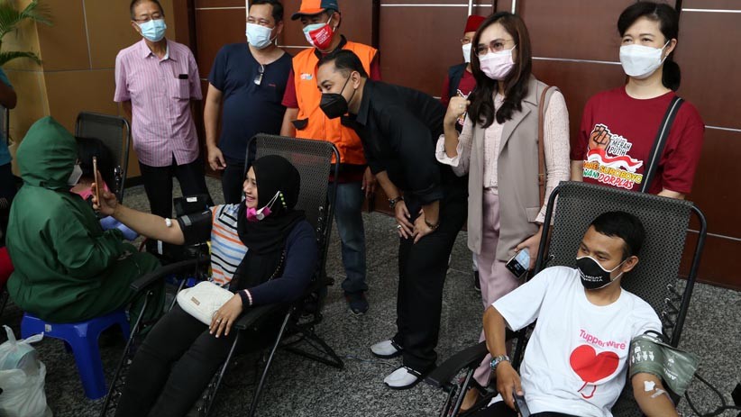 Aktivitas Hari Pertama Eri Cahyadi Bertugas sebagai Wali Kota Surabaya - Bagian 2