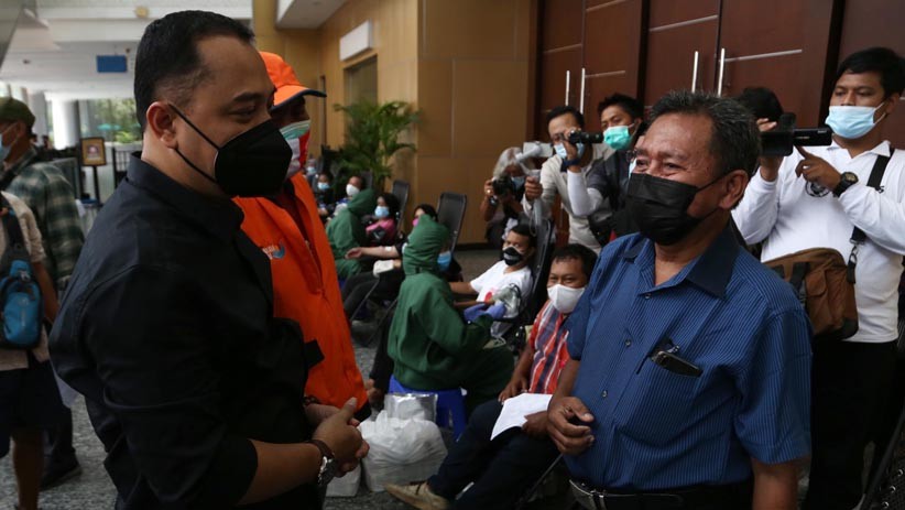 Aktivitas Hari Pertama Eri Cahyadi Bertugas sebagai Wali Kota Surabaya - Bagian 1