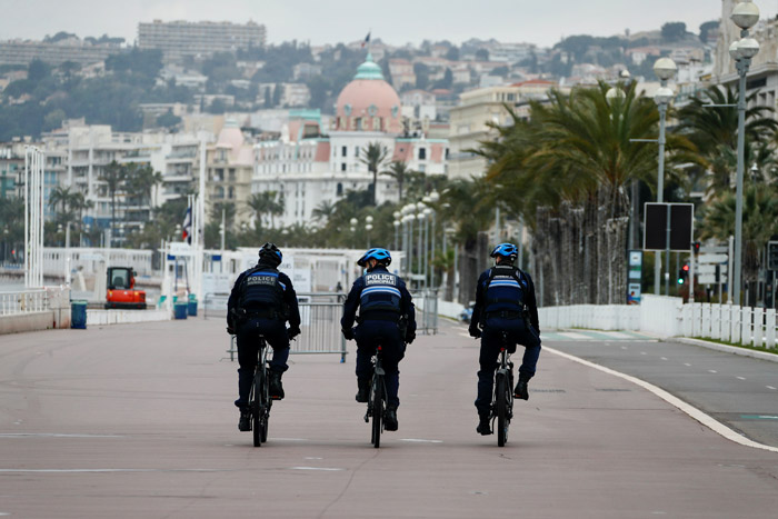 Lockdown Akhir Pekan, Kota Nice Prancis Lengang - Bagian 1