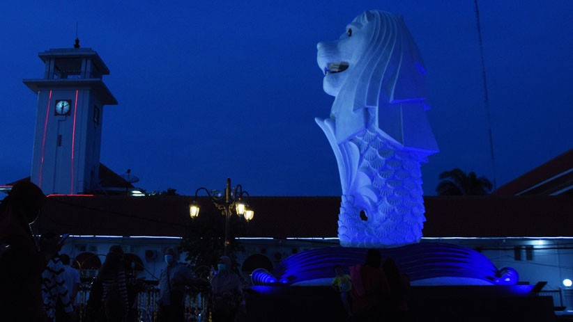 Penampakan Patung Merlion Muncul di Kota Madiun - Bagian 2