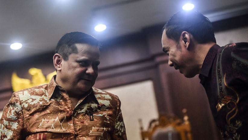 Ekspresi Irjen Napoleon Bonaparte Bantah Terima Suap dari Djoko Tjandra - Bagian 3