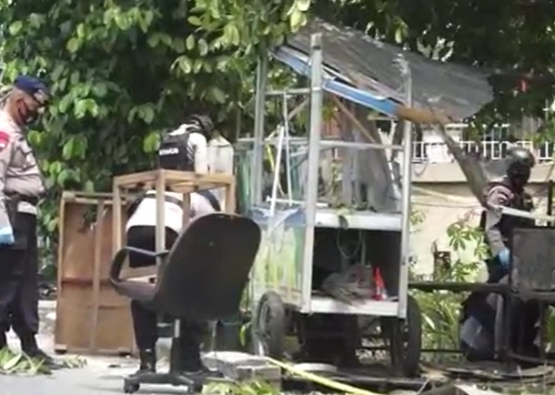 Ledakan Keras Diduga Bom Terjadi di Banda Aceh Hancurkan Gerobak, Warga Panik