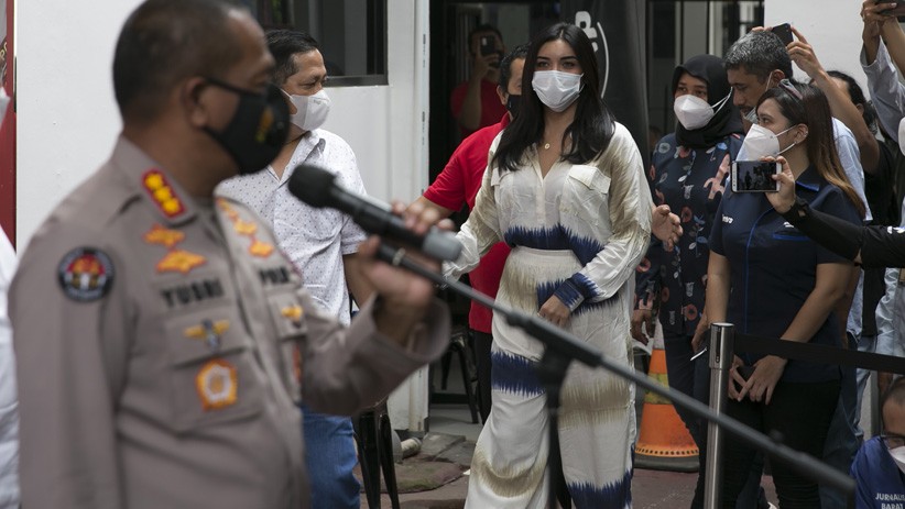 Ini Dia Benzo yang Dikonsumsi Millen Cyrus untuk Mengatasi Depresi - Bagian 4