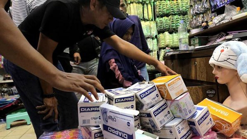 Virus Masuk Indonesia: Masker Langka hingga Harga Selangit, Polisi Turun Tangan - Bagian 5