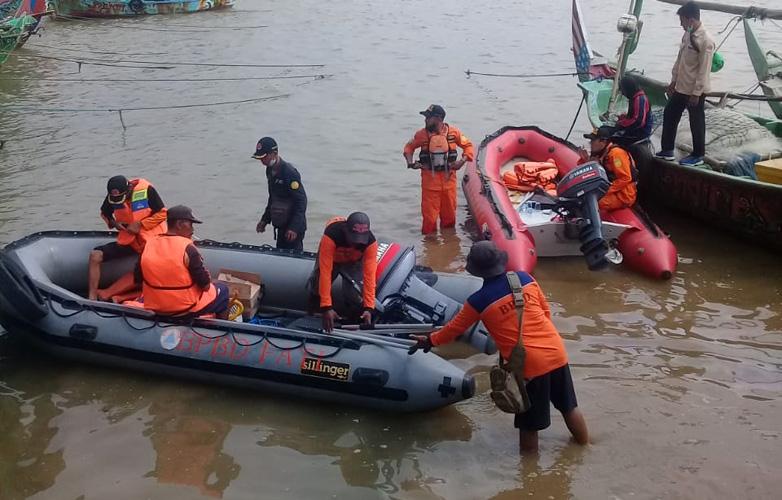 Warga Cihaur Jatuh dari Kapal saat Berlayar di Perairan Banyutowo Pati