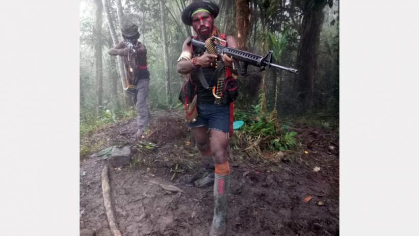 Begini Gaya KKB Papua Menenteng Senjata sebelum Ditembak Mati Satgas Nemangkawi - Bagian 3