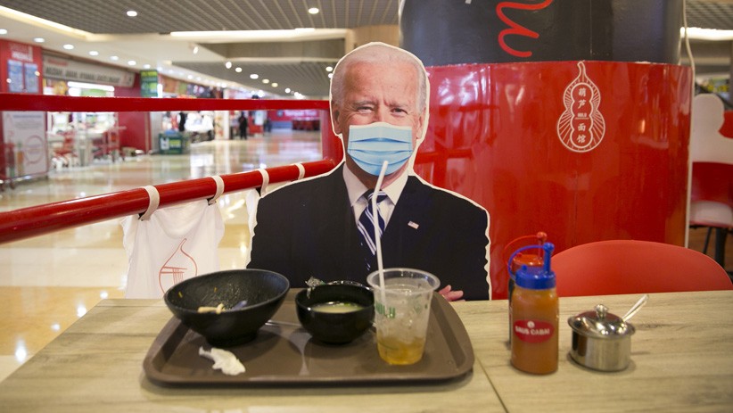 Jokowi hingga Joe Biden Temani Pengunjung Makan Siang di Restoran Ini - Bagian 3