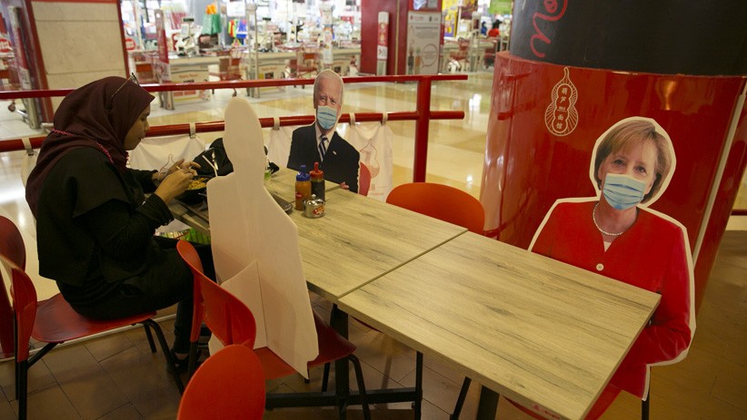 Jokowi hingga Joe Biden Temani Pengunjung Makan Siang di Restoran Ini - Bagian 4