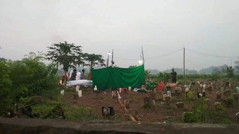 Makam PSK yang Tewas di Tempat Pembakaran Bata Merah Dibongkar Polisi
