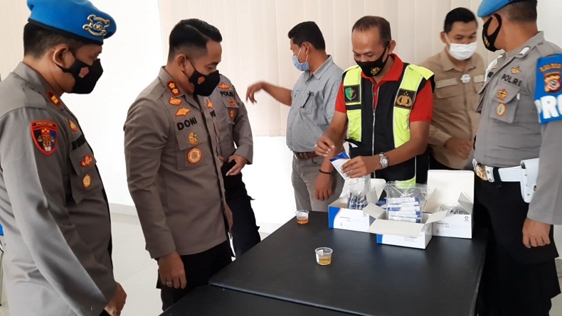 Pascakasus Eks Kapolsek Astanaanyar, 150 Polisi di Tasikmalaya Dites Urine Mendadak
