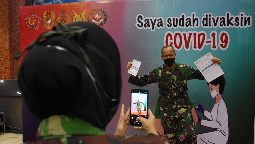 Belasan Ribu Prajurit Disuntik Vaksin Covid-19 di Mabes TNI - Bagian 2