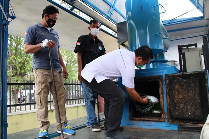 title Wow, 80 Persen Peredaran Narkoba di Pontianak Dikendalikan dari Lapas Wow, 80 Persen Peredaran Narkoba di Pontianak Dikendalikan dari Lapas