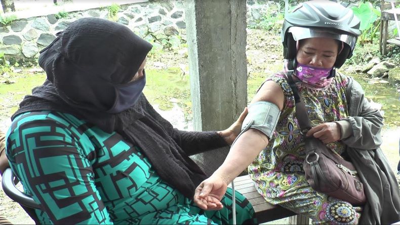 Petugas Medis Minta Korban Banjir di Demak Tidak Pakai Solar untuk Obati Gatal 