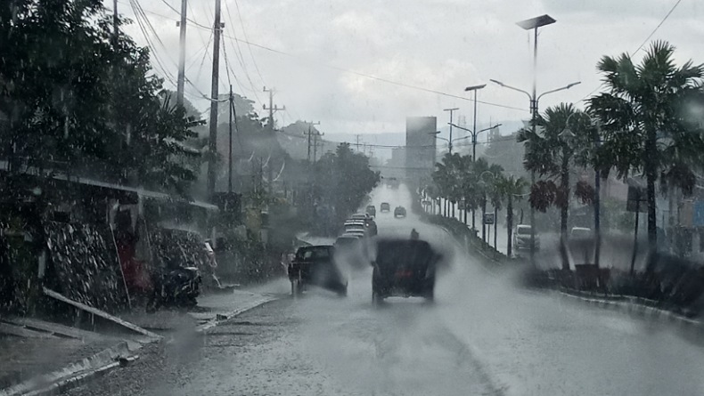 Cuaca Ekstrem Diperkirakan Landa Sulut, Cek Wilayahnya