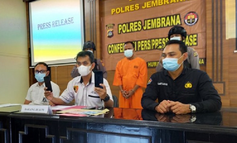 title Pecatan Polisi di Bali Ditangkap Kasus Penipuan, Modus Bantu Penyelesaian Perkara Pecatan Polisi di Bali Ditangkap Kasus Penipuan, Modus Bantu Penyelesaian Perkara