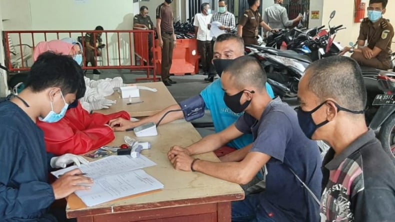 59 Tahanan di Sel Kepolisian Dipindah ke Rutan Anak Air Padang