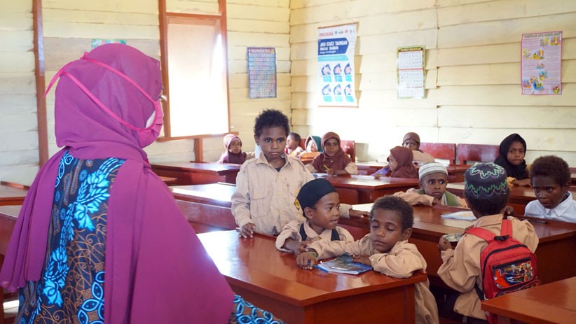 Suasana Pembelajaran Tatap Muka Sekolah Dasar di Sorong Papua - Bagian 1