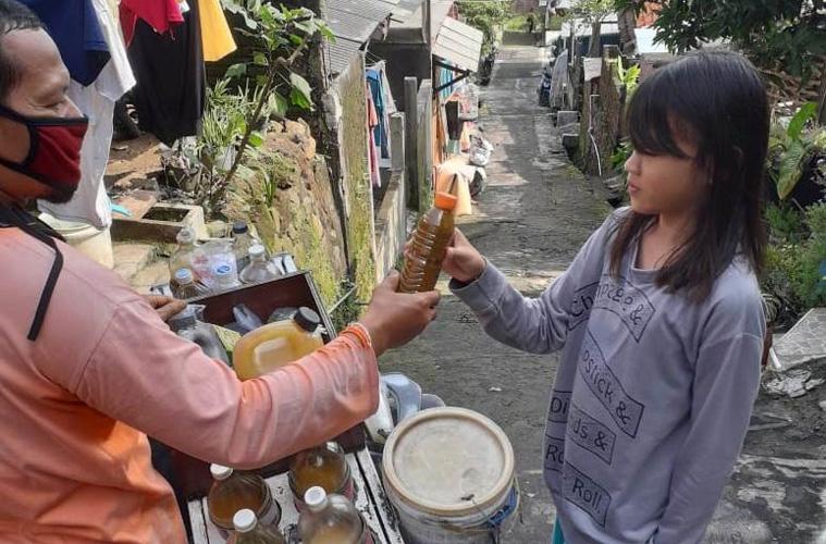 Denyut Nadi Kampung Jamu Wonolopo Semarang di Tengah Pandemi Covid