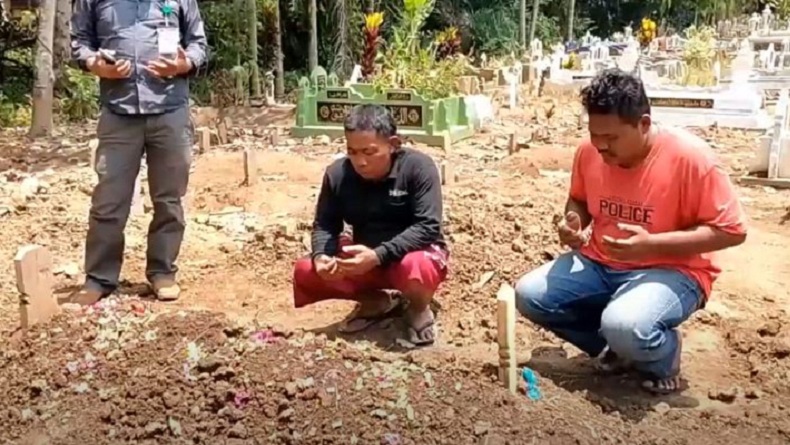 Keluarga Korban Penculikan di Langkat Kuburkan 2 Jenazah yang Sempat Dikira Anaknya