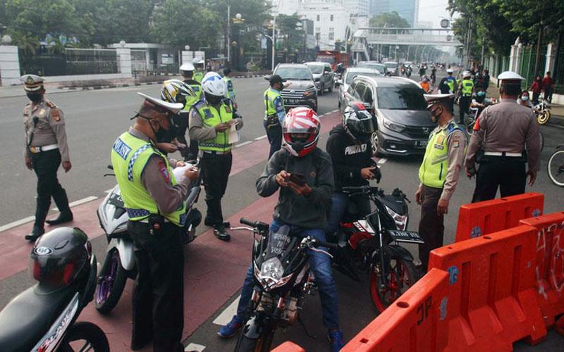 Polisi Gelar Razia Knalpot Bising di Kawasan Ring I Istana Kepresidenan - Bagian 4