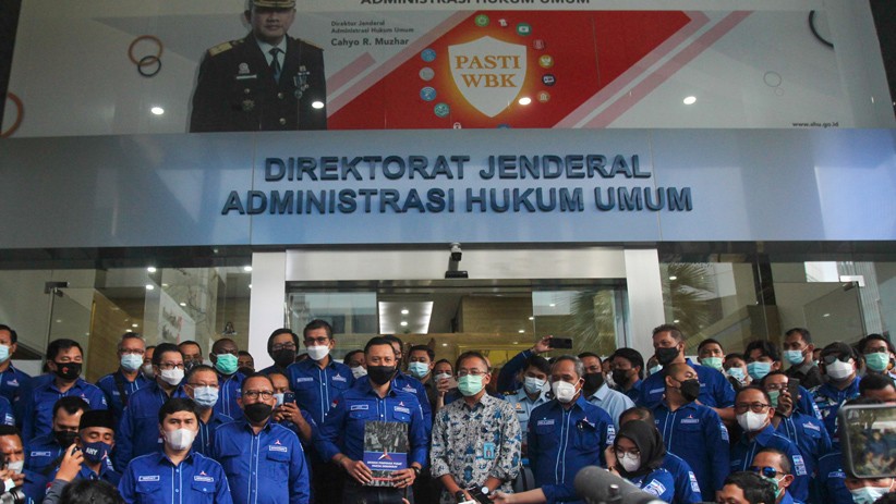 AHY bersama 34 Ketua DPD Serahkan Berkas Pengurus Partai Demokrat ke Kemenkumham - Bagian 2