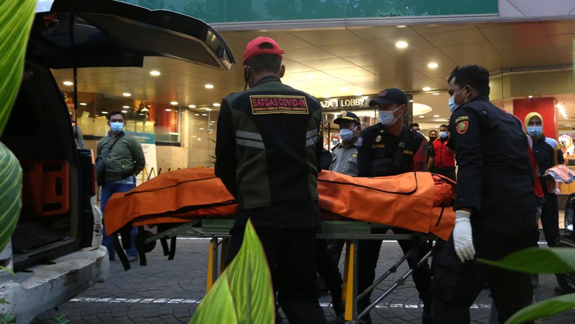 Pengunjung Tewas Terjatuh di Tunjungan Plaza Surabaya - Bagian 3