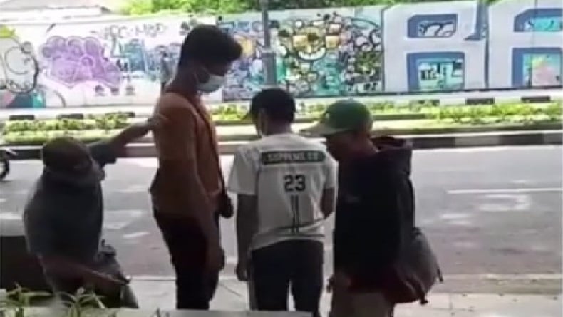 Polisi Kantongi Identitas Tiga Copet di Alun-alun Bandung yang Viral di Medsos