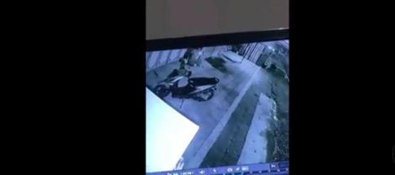 Viral, Pengendara Motor dan Perempuan Mesum di Jalur Pantura Pekalongan