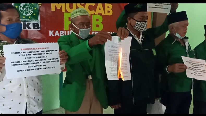 Tolak Hasil Muscab, 17 DPAC PKB Sragen Gelar Aksi Bakar Undangan  