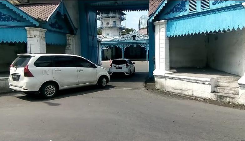 Satu Perserta Jumeneng Kenaikan Tahta Raja Keraton Solo Positif Covid-19