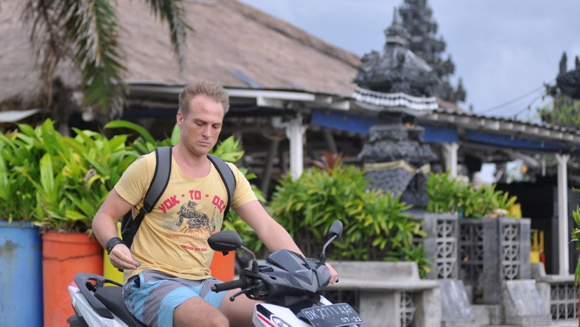 Banyak WNA Langgar Prokes di Bali, Sanksi Denda Naik Jadi Rp1 Juta hingga Deportasi - Bagian 2