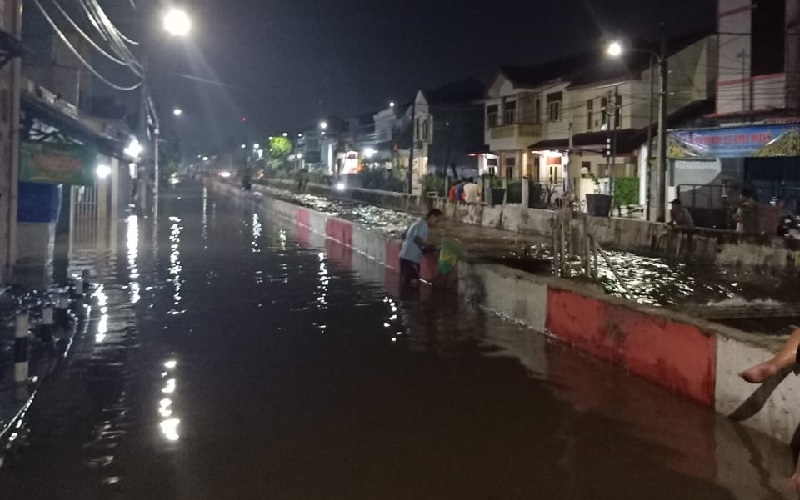 Pondok Kacang Timur Tangsel Banjir, Warga: Padahal Seharian Tidak Hujan