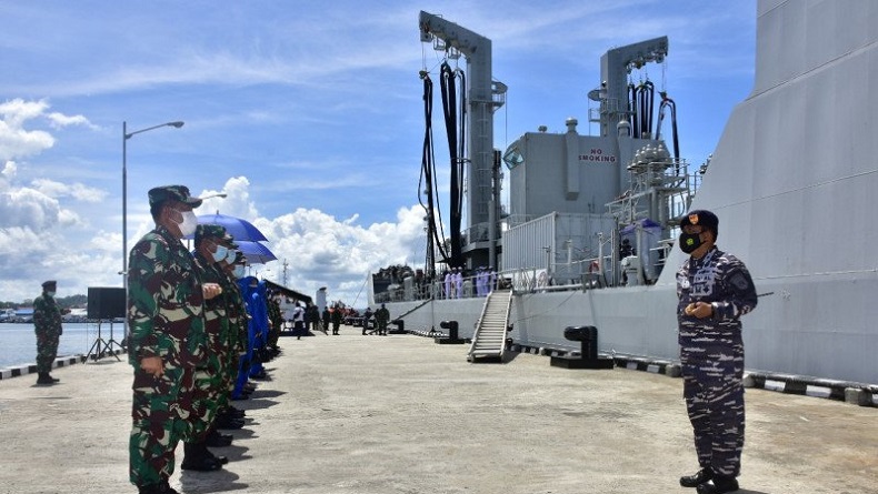 Bersandar di Papua Barat, KRI Tarakan-905 Cocok untuk Berbagai Operasi di Indonesia Timur