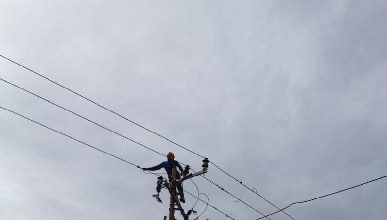 Sempat Padam Gegara Banjir, Listrik di Jeneponto Sudah Normal