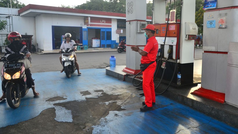 BBM Langka, Begini Suasana SPBU di Kudus  - Bagian 2