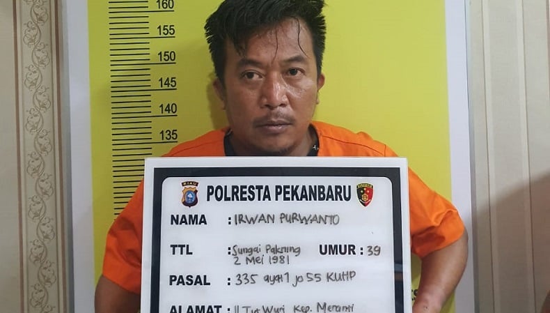 Rumah Pejabat Kejati Riau Dilempar Kepala Anjing, Polisi Tangkap 2 Pelaku