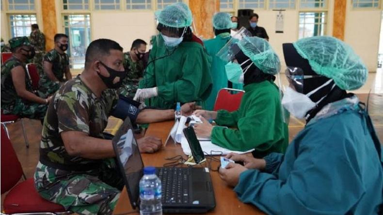 Vaksinasi Covid-19 Sasar 3.000-an Prajurit Korem 042 Garuda Putih