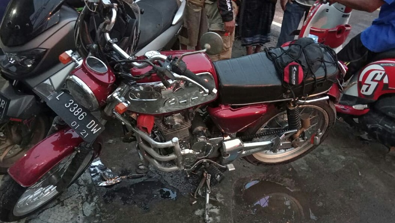 Kepala BKPSDM Pemkab Tulungagung Tewas Tertabrak Sedan dan Truk 