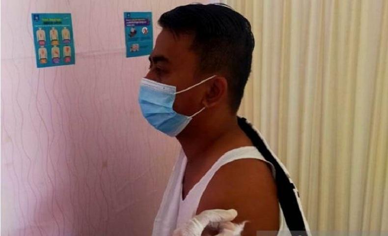 25 Anggota Dewan Disuntik Vaksin, Ketua DPRD Belitung: Alhamdulillah Kami Merasa Aman