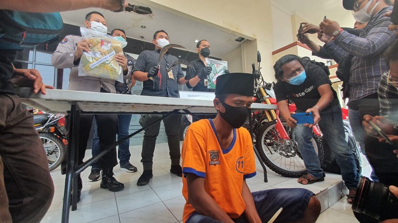 Pembunuh Pria Sampang di Jalan Simo Jawar Surabaya Ditangkap, Motifnya Perselingkuhan