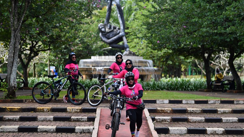 Taman Margasatwa Ragunan Kembali Dibuka, Kapasitas Pengunjung 5.000 Orang - Bagian 3