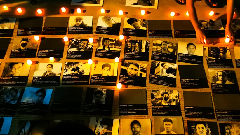 Solidaritas untuk Rakyat Myanmar, Massa Pasang Lilin dan Foto Korban Kekerasan - Bagian 1