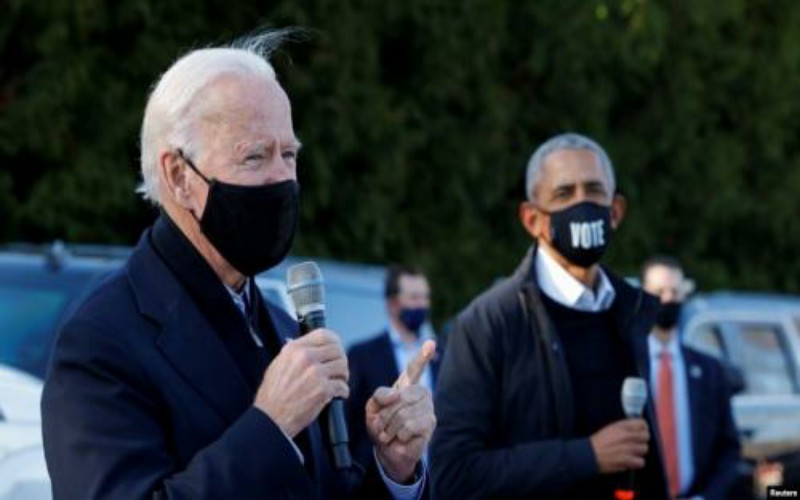 Obama Ingin Ada Grup Chat yang Isinya Para Tokoh Dunia Seperti Dalai Lama