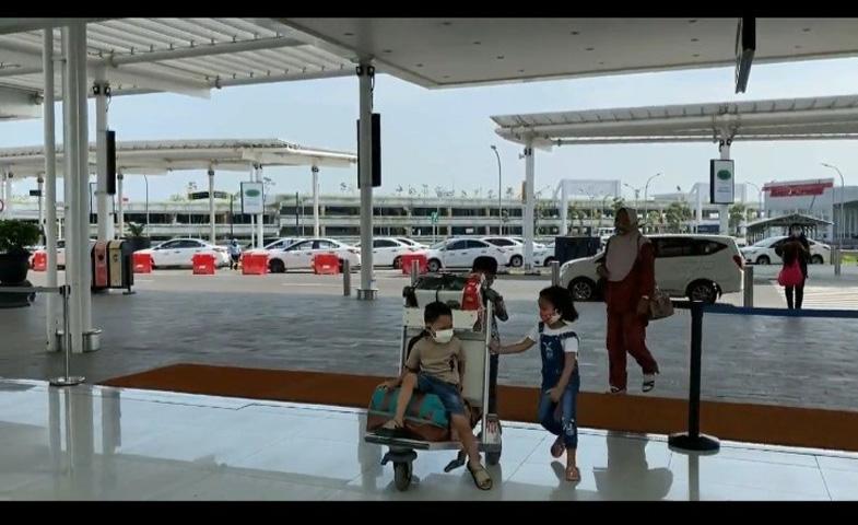 Penerbangan ke Denpasar Tak Beroperasi, Begini Suasana Bandara Ahmad Yani Semarang