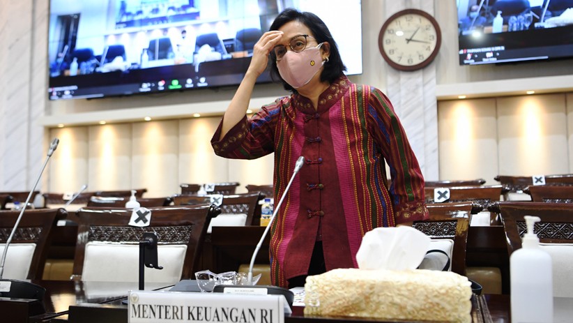 Begini Gaya Sri Mulyani saat Raker DPR Bahas Skema PPnBM - Bagian 2