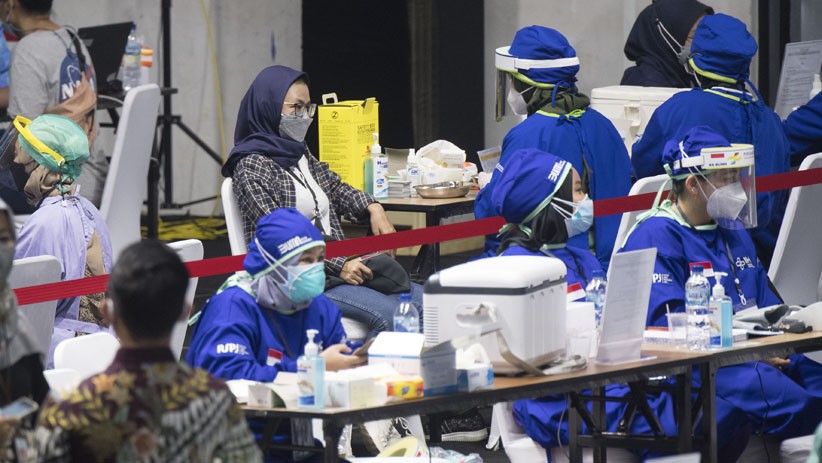 Ribuan Wartawan Jalani Vaksinasi Covid-19 Dosis Kedua - Bagian 2