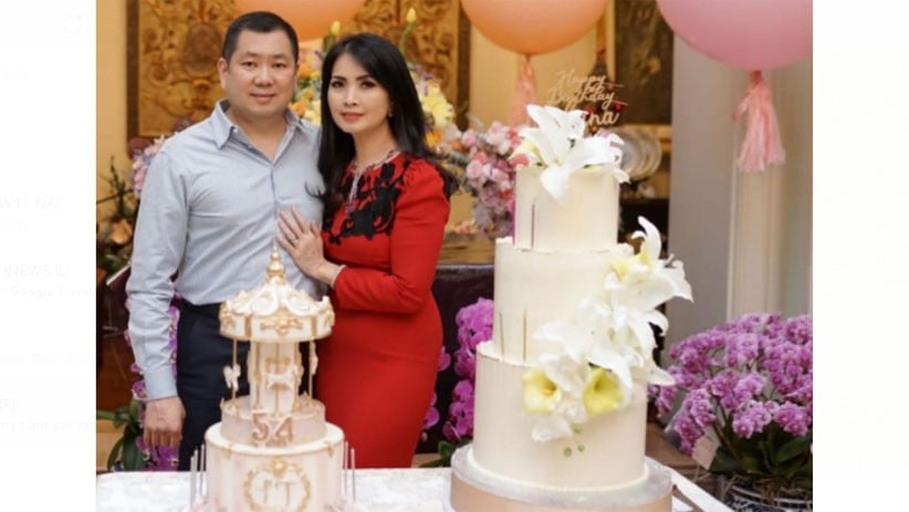 Momen Romantis HT Berikan Ucapan Selamat Ulang Tahun untuk sang Istri Liliana Tanoesoedibjo - Bagian 1